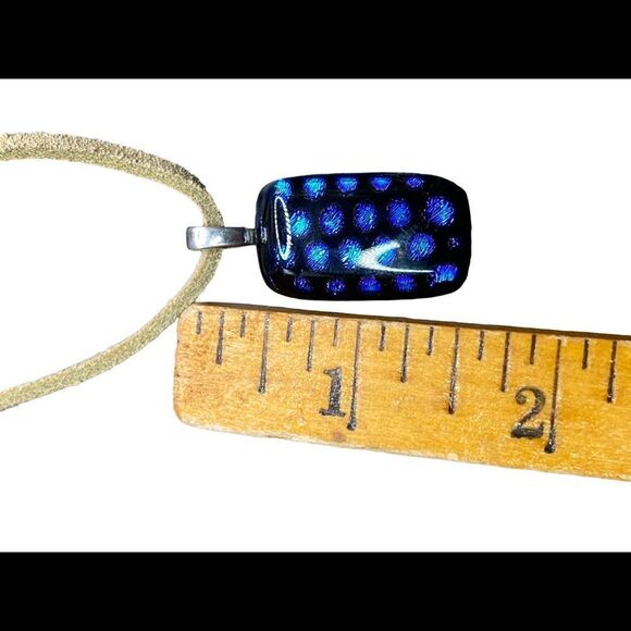 Black with blue check silver bale dichroic pendant on tan suede cord - Picture 7 of 8